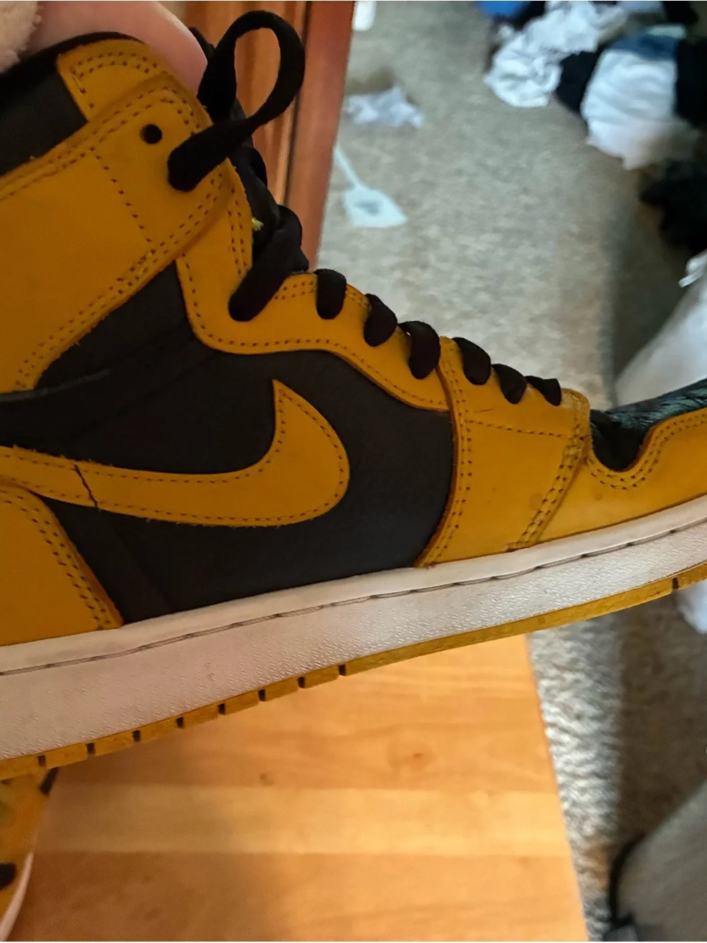Nike Men’s High-Top Sneakers - Yellow & Black